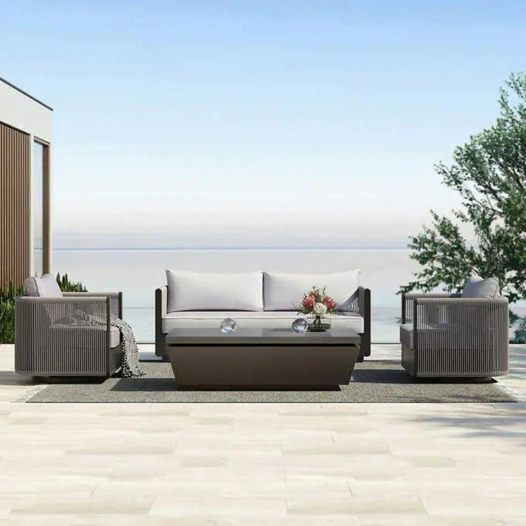 Home & Outdoor Living